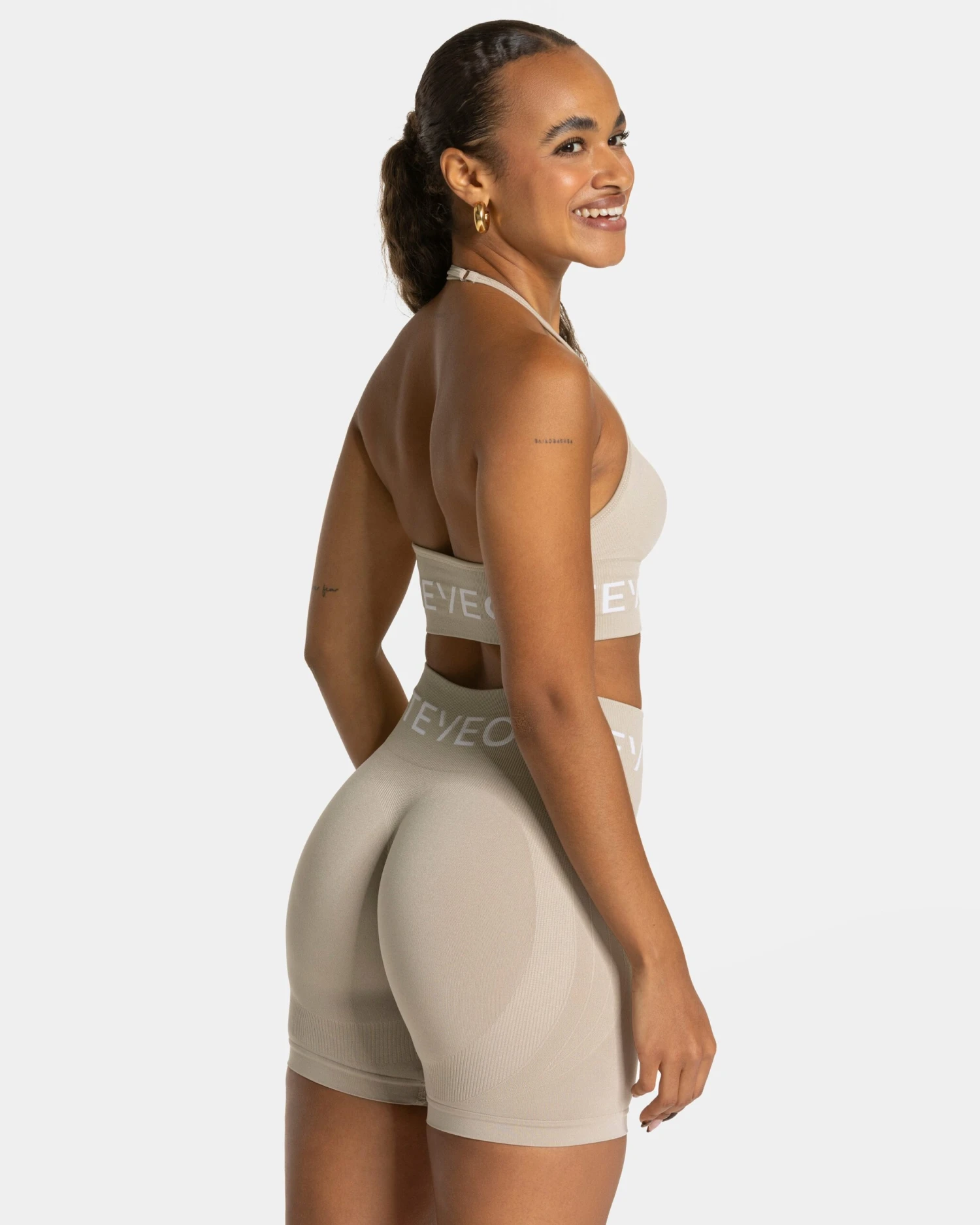 TEVEO Signature Neckholder Sport BH - Latte 4 TEVEO Signature Neckholder Sport BH - Latte – Bild 2