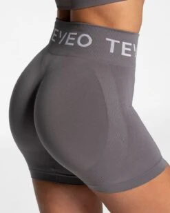 TEVEO Signature Scrunch Short Graphit - Shaping Fitness-Shorts für Damen 10 TEVEO Signature Scrunch Short Graphit - Shaping Fitness-Shorts für Damen -Teveo Geschaft Signature Short Graphit 0083
