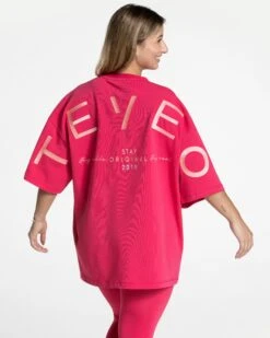 TEVEO Signature Oversized T-Shirt Berry