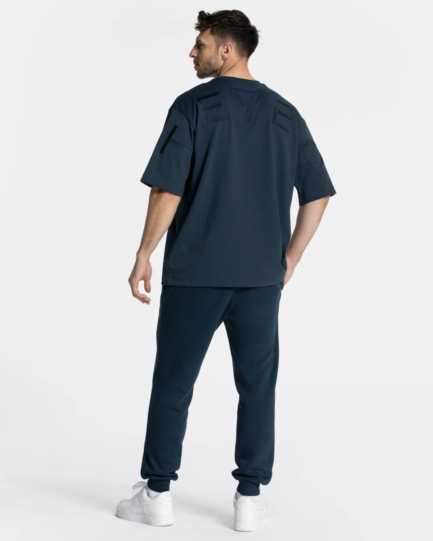 TEVEO Arrival Signature T-Shirt - Dunkelblau Oversized Fit 7 TEVEO Arrival Signature T-Shirt - Dunkelblau Oversized Fit – Bild 5