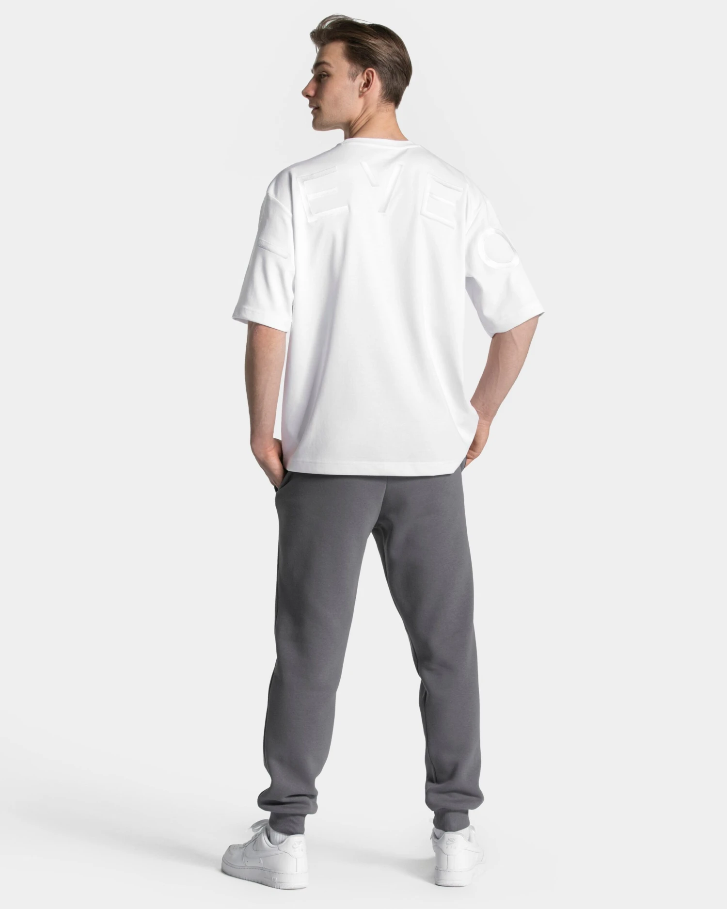 TEVEO Arrival Signature T-Shirt - Weiß 7 TEVEO Arrival Signature T-Shirt - Weiß – Bild 5