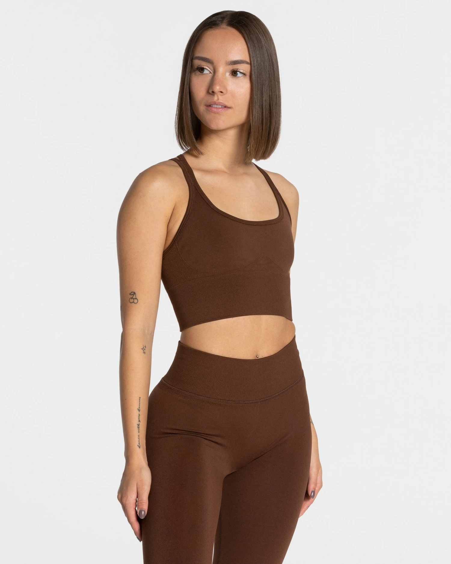 Sport BH Statement in Kaffee – Maximaler Support & Eleganter Rückenausschnitt 3 Sport BH Statement in Kaffee – Maximaler Support & Eleganter Rückenausschnitt