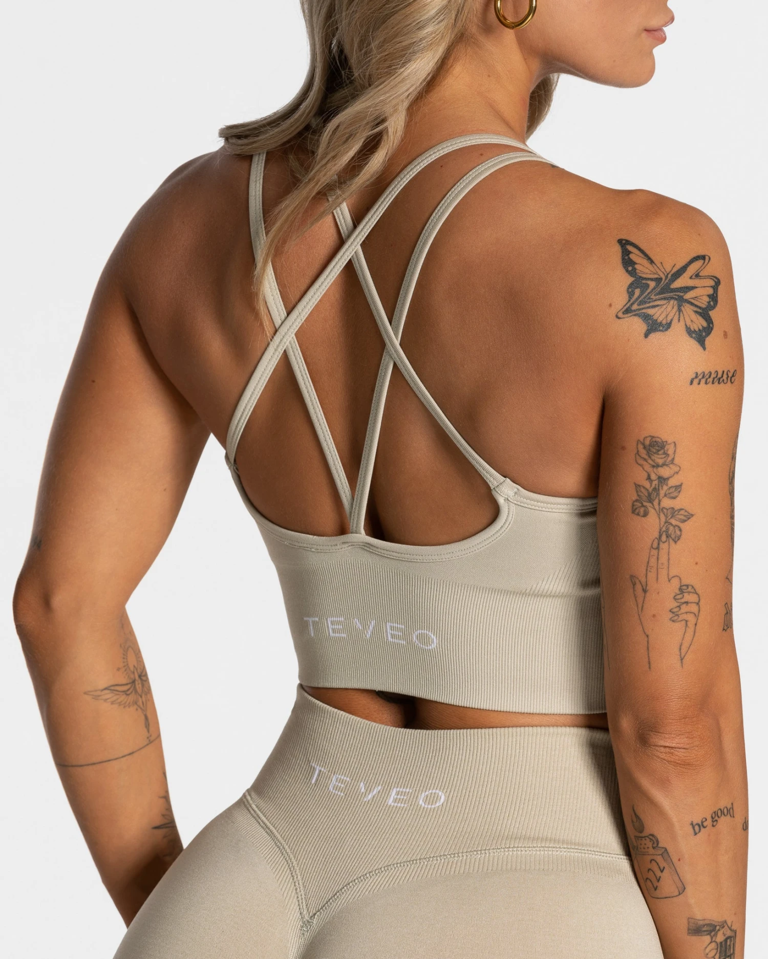 Sport BH Sand Damen - Statement Medium Support Bra mit Rückenausschnitt 6 Sport BH Sand Damen - Statement Medium Support Bra mit Rückenausschnitt – Bild 4