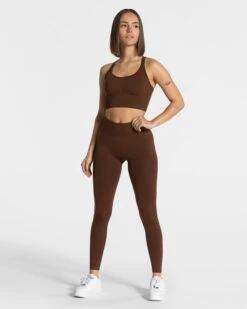 Sport BH Statement in Kaffee – Maximaler Support & Eleganter Rückenausschnitt 9 Sport BH Statement in Kaffee – Maximaler Support & Eleganter Rückenausschnitt -Teveo Geschaft Statement Leggings Kaffee 5280