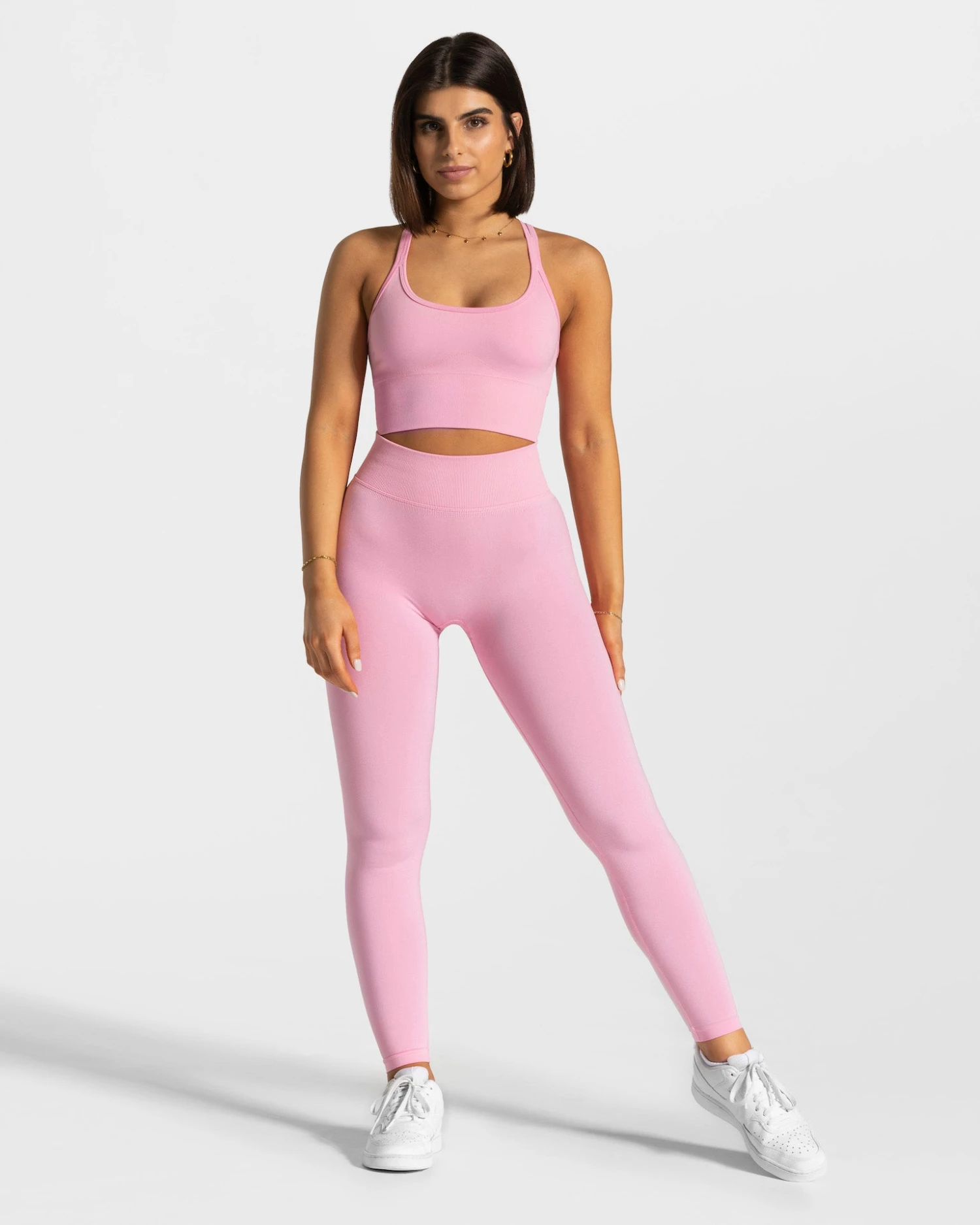Damen Sport BH Statement in Pink – Komfort & Support mit Rückenausschnitt 5 Damen Sport BH Statement in Pink – Komfort & Support mit Rückenausschnitt – Bild 3