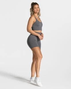 Statement Scrunch Short "Graphit" -Teveo Geschaft Statement Scrunch Short Graphit 1355