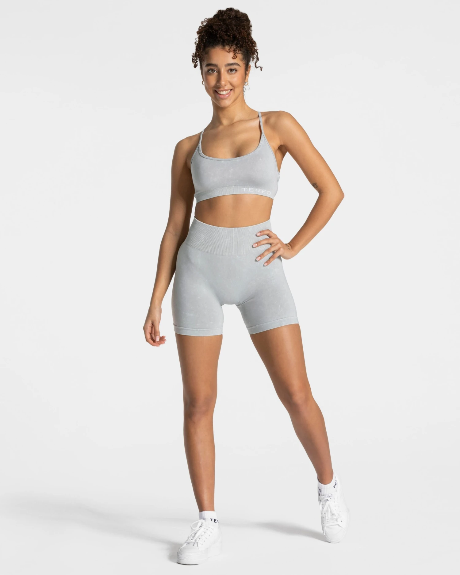 Acid Covert Scrunch Short "Hellgrau" 7 Acid Covert Scrunch Short "Hellgrau" – Bild 5