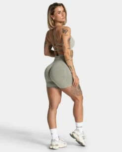 Acid Covert Scrunch Short "Salbei" 11 Acid Covert Scrunch Short "Salbei" -Teveo Geschaft TEVEO Acid Shorts salbei 0060