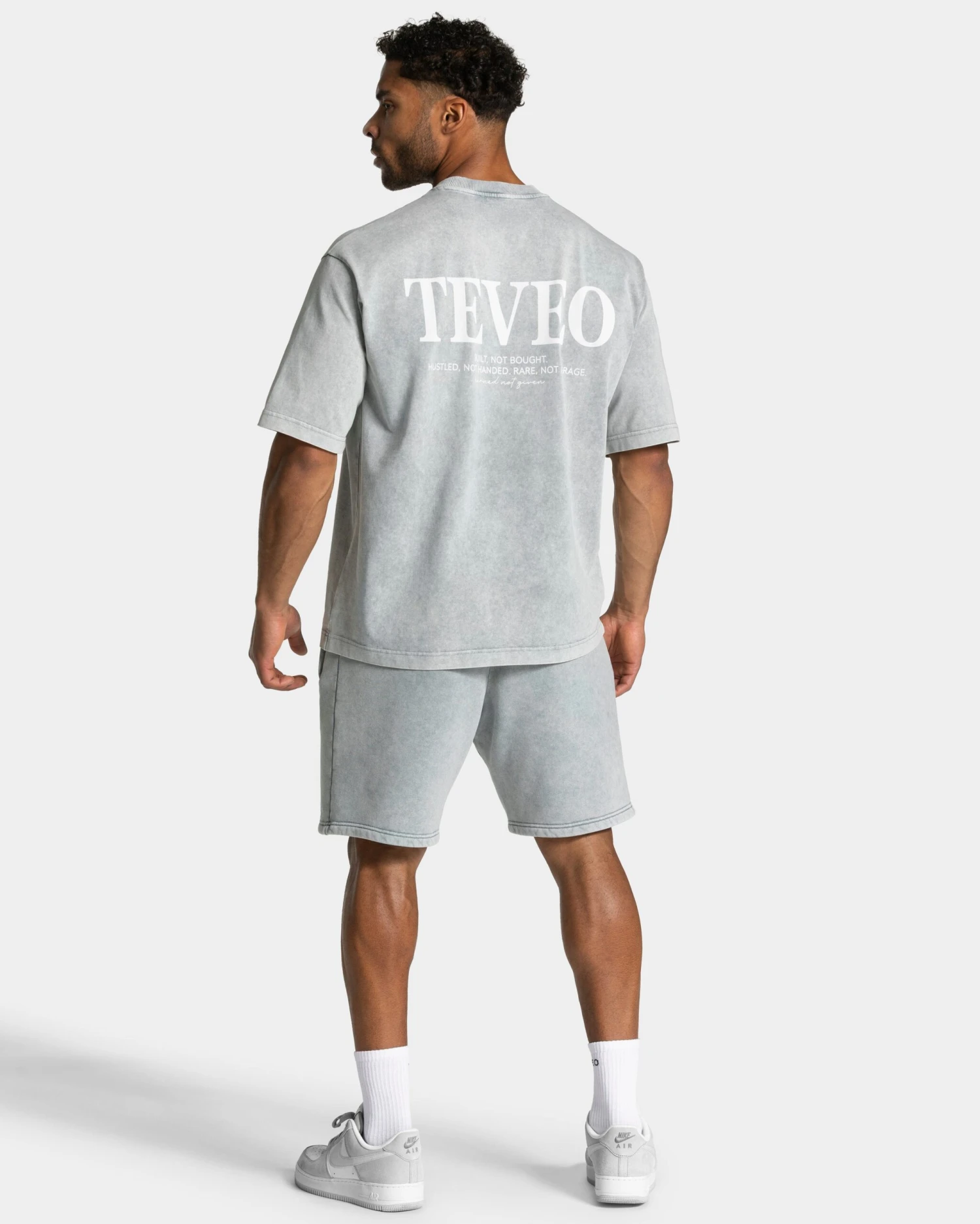 TEVEO Acid T-Shirt Hellgrau – Oversized Vintage Look 7 TEVEO Acid T-Shirt Hellgrau – Oversized Vintage Look – Bild 5