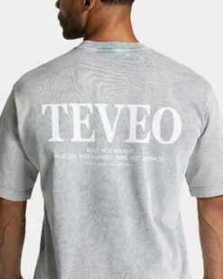 TEVEO Acid T-Shirt Hellgrau – Oversized Vintage Look 10 TEVEO Acid T-Shirt Hellgrau – Oversized Vintage Look -Teveo Geschaft TEVEO Acid T Shirt light grey 0572