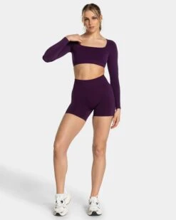 TEVEO Femme Sculpt Scrunch Short Aubergine - Damen Fitness Shorts 9 TEVEO Femme Sculpt Scrunch Short Aubergine - Damen Fitness Shorts -Teveo Geschaft TEVEO Femme Backless Longsleeve aubergine 0015