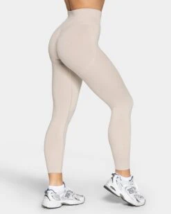 Femme Sculpt Scrunch Leggings "Cream"