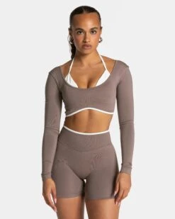 Ignite Longsleeve Mokka – Damen Sport-Oberteil mit integriertem BH