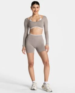 Women's 2-in-1 Fitness Longsleeve with Built-in Bra - Stone Grey 9 Women's 2-in-1 Fitness Longsleeve with Built-in Bra - Stone Grey -Teveo Geschaft TEVEO Ignite Shorts Stone 6062 0381775c f203 420e 8148 bb8514313883