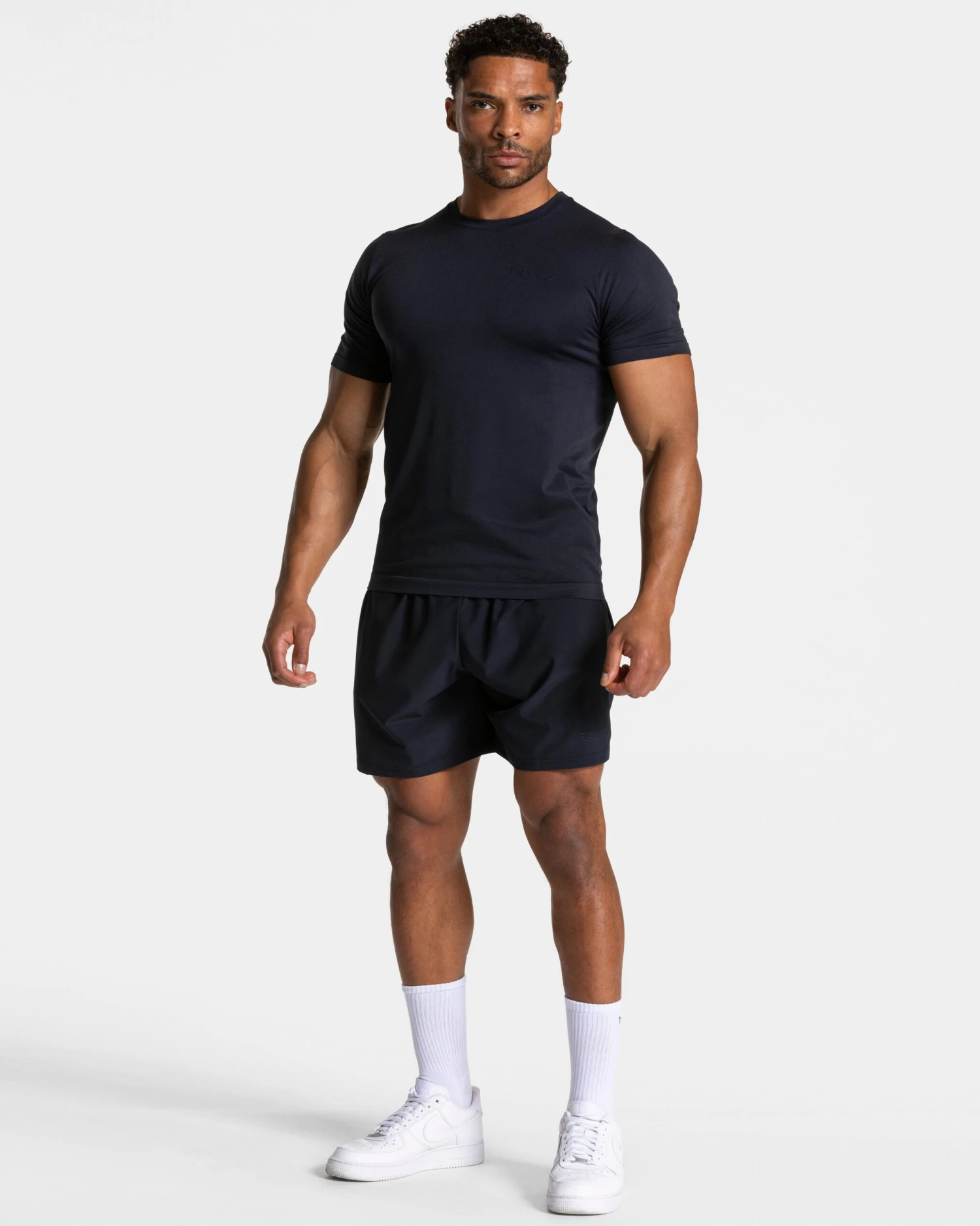 Pace Fitted T-Shirt Midnight - High-Performance Slim Fit Gym Top 5 Pace Fitted T-Shirt Midnight - High-Performance Slim Fit Gym Top – Bild 3