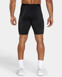 TEVEO Pace Half Tight Schwarz – Performance Trainingstight für Herren -Teveo Geschaft TEVEO Pace Half Thight schwarz 1084