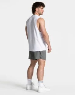 Pace 5 Inch Trainingsshorts Graphit – Funktionale Herren Sportshorts -Teveo Geschaft TEVEO Pace Shorts 5inch Graphit 2083