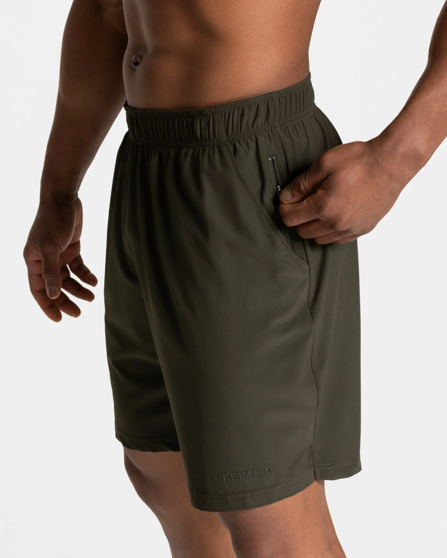 Men's 9" Pace Training Shorts - Khaki High-Performance Gym Shorts 6 Men's 9" Pace Training Shorts - Khaki High-Performance Gym Shorts – Bild 4