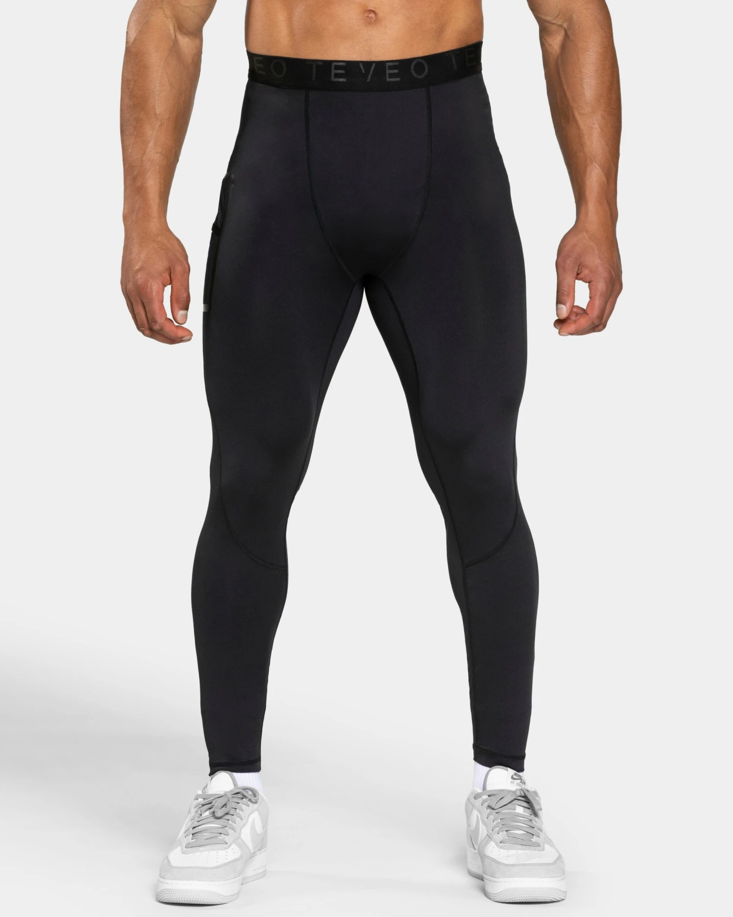 TEVEO Pace Tight Schwarz – Funktionale Herren Sport-Tights 3 TEVEO Pace Tight Schwarz – Funktionale Herren Sport-Tights