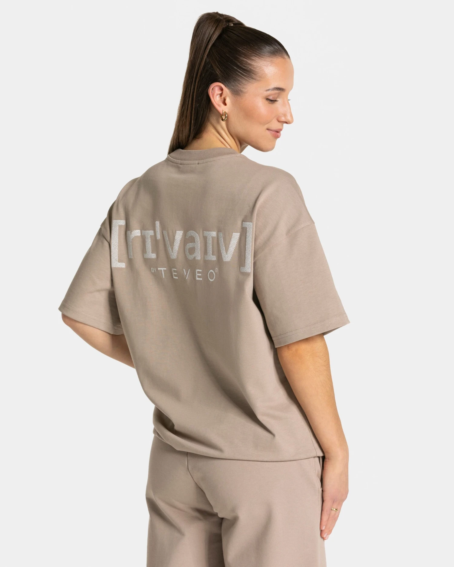 RI’VAIV Oversized T-Shirt Taupe - Premium 280 GSM Heavy Cotton 3 RI’VAIV Oversized T-Shirt Taupe - Premium 280 GSM Heavy Cotton