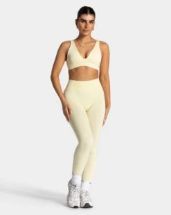 Timeless Pro Covert Scrunch Leggings "Butter Yellow" -Teveo Geschaft TEVEO Timeless Pro CovertScrunch Leggings Butter yellow 3634