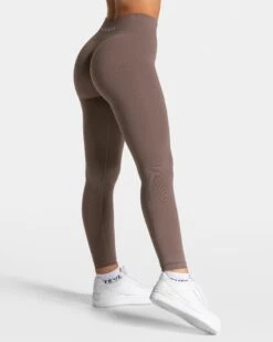 Timeless Pro Covert Scrunch Leggings "Mokka"