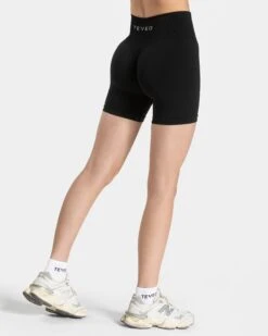 Timeless Pro Covert Scrunch Short "Schwarz"