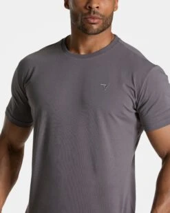 Timeless Pro Fitted T-Shirt - Graphite Performance Tee -Teveo Geschaft TEVEO Timeless Pro Fitted T Shirt graphit 5159