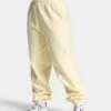 Timeless Pro Jogger "Butter Yellow" 1 Timeless Pro Jogger "Butter Yellow" -Teveo Geschaft TEVEO Timeless Pro Jogger Butter yellow 3905