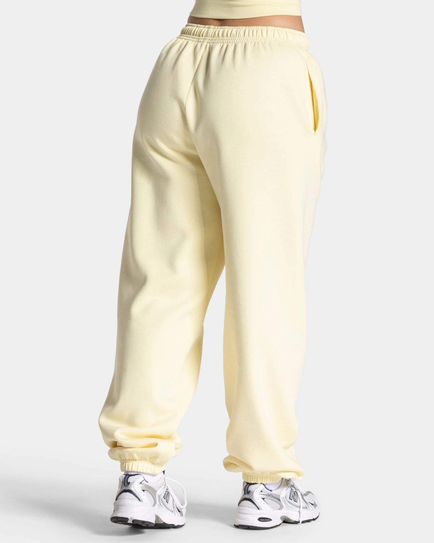 Timeless Pro Jogger "Butter Yellow" 4 Timeless Pro Jogger "Butter Yellow" – Bild 2