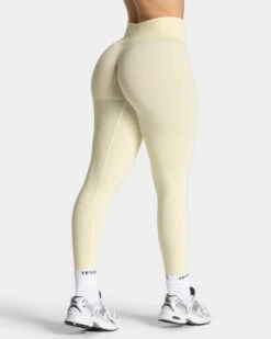 Timeless Pro Leggings "Butter Yellow"