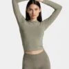 Timeless Pro Longsleeve Khaki – Premium Seamless Damen Oberteil 2 Timeless Pro Longsleeve Khaki – Premium Seamless Damen Oberteil -Teveo Geschaft TEVEO Timeless Pro Longsleeve Khaki 7512