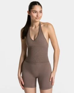 Timeless Pro Neckholder Top Mokka - Seamless Fitness Bralette