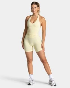 Timeless Pro Short "Butter Yellow" 9 Timeless Pro Short "Butter Yellow" -Teveo Geschaft TEVEO Timeless Pro Shorts Butter yellow 4277