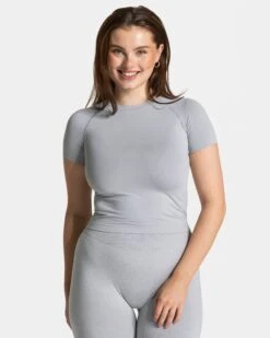 Timeless Pro T-Shirt "Hellgrau" – Nahtloses Damen Performance Shirt