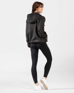 Statement Windbreaker "Schwarz" 11 Statement Windbreaker "Schwarz" -Teveo Geschaft TEVEO Windbraker schwarz 7574 2