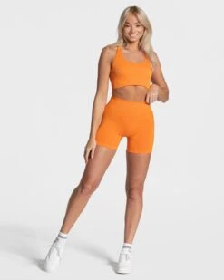 TEVEO Everyday Backless Top - Vibrant Orange -Teveo Geschaft image00003 91778bda dfe1 4ec8 a1c5 fd3cf7bebf94