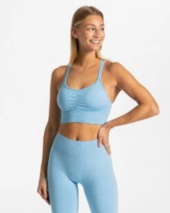 Timeless Scrunch Sport BH Babyblau – Perfekter Halt & Push-Up Effekt