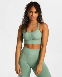 Timeless Scrunch Sport BH Salbei – Shaping Fitness Top mit Push-Up Effekt