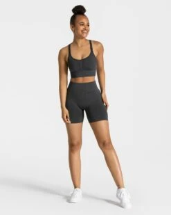 Timeless Scrunch Short "Dunkelgrau" -Teveo Geschaft timeless scrunch short dunkelgrau 318752