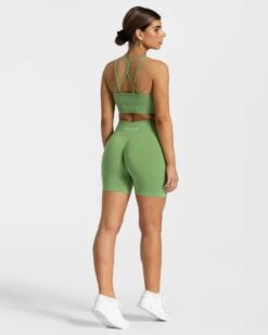 Timeless Scrunch Short "Olive" 11 Timeless Scrunch Short "Olive" -Teveo Geschaft timeless scrunch short olive 293773