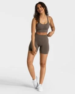 Timeless Scrunch Short "Taupe" -Teveo Geschaft timeless scrunch short taupe 976640