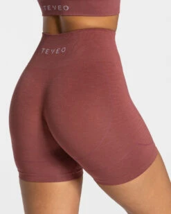 High Waist Sport Shorts mit Booty-Push-Effekt in Beere -Teveo Geschaft true seamless short beere 841348