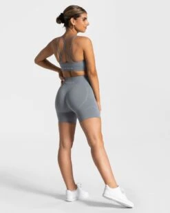 Seamless Sport-Shorts für Damen mit Push-Up Effekt in Stahlblau 11 Seamless Sport-Shorts für Damen mit Push-Up Effekt in Stahlblau -Teveo Geschaft true seamless short stahlblau 750497